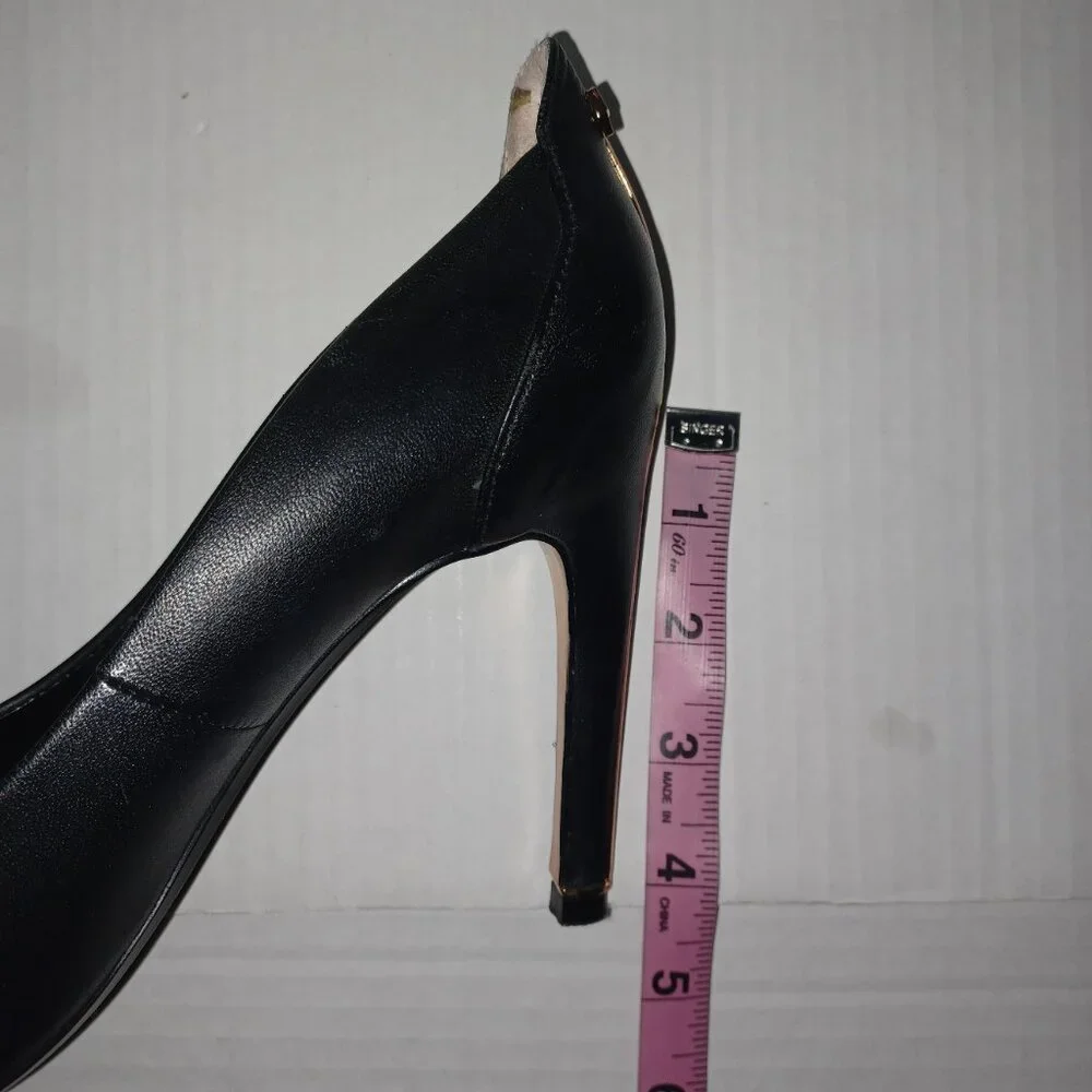 TED BAKER LONDON MELISSA ROSE GOLD TRIM HEELS size 39